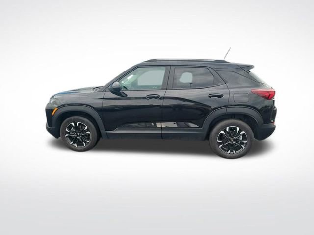 2023 Chevrolet Trailblazer LT photo 2