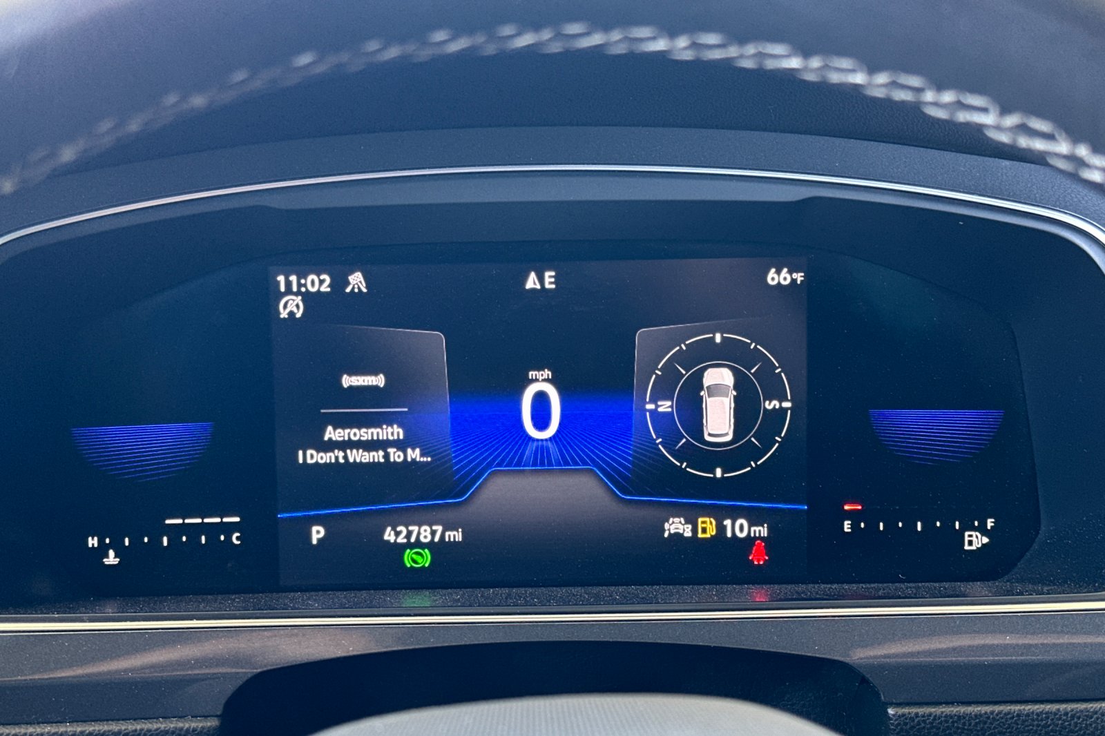 2022 Volkswagen Tiguan SE photo 23