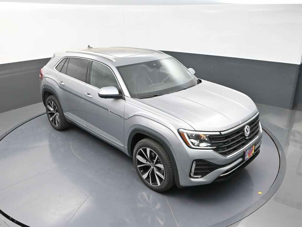 2025 Volkswagen Atlas Cross Sport SEL Premium R-Line photo 10
