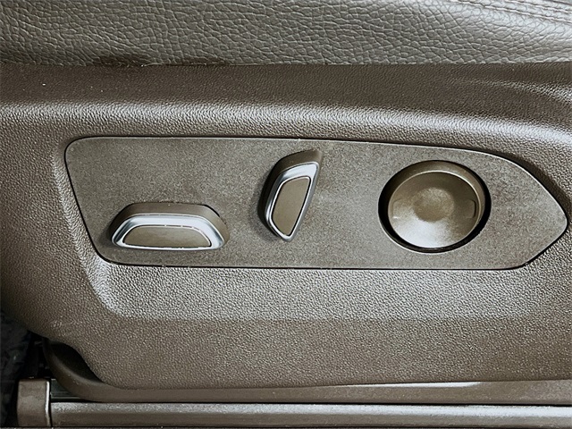2023 Gmc Yukon XL Denali photo 10