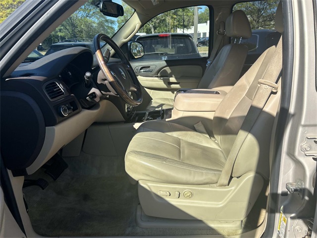 2007 Gmc Yukon XL Denali photo 3