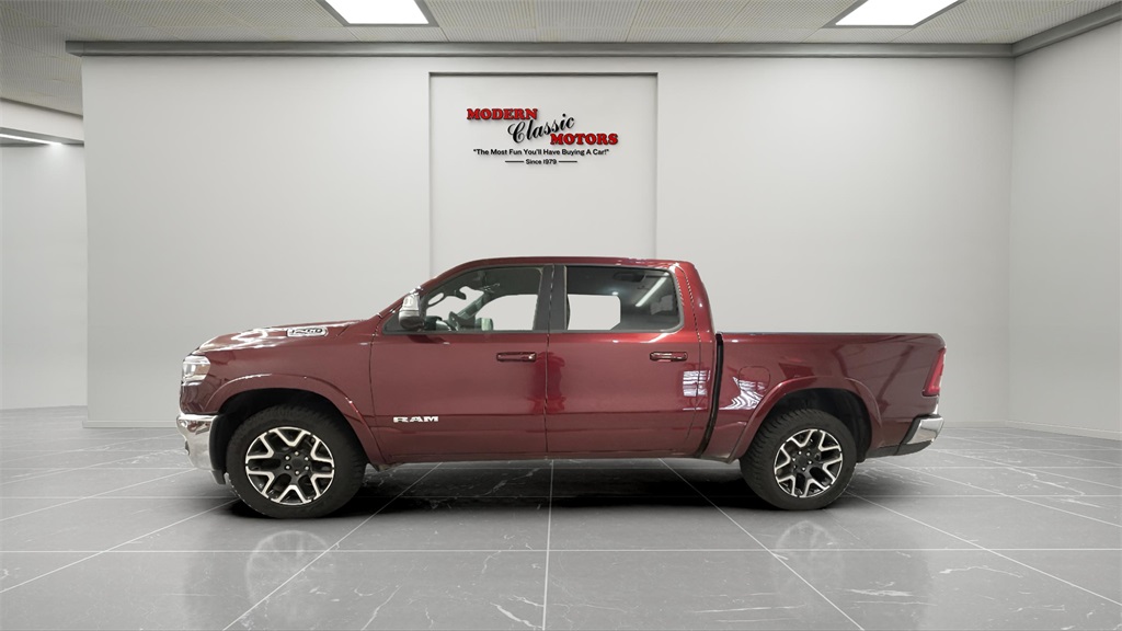 2025 Ram 1500 Laramie photo 3