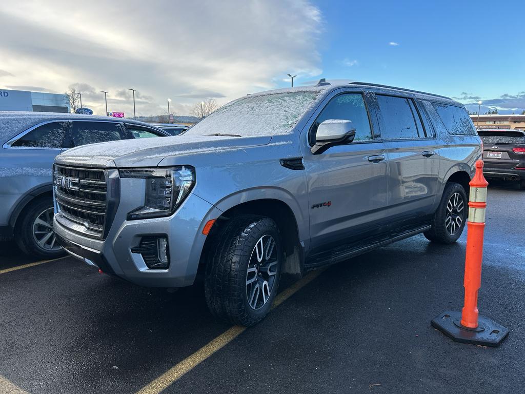 2023 GMC Yukon XL AT4's photo