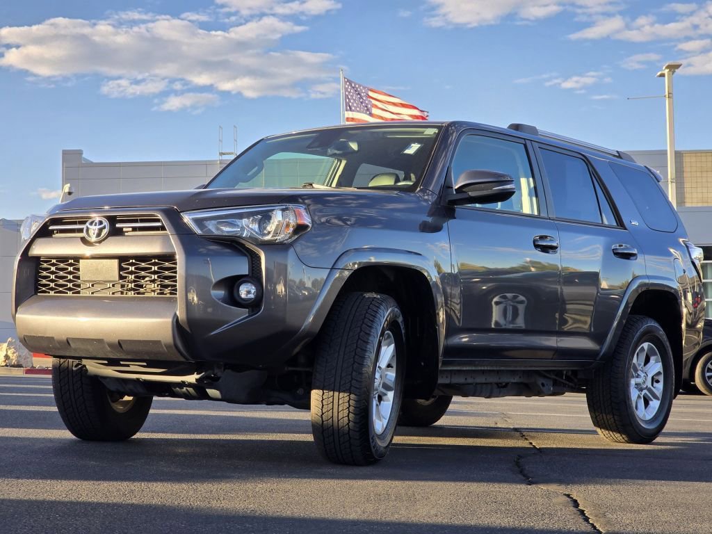 2023 Toyota 4Runner SR5 Premium photo 2