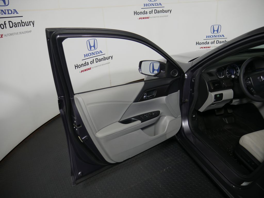 2014 Honda Accord EX photo 8