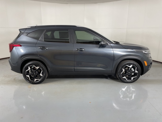 2026 Kia Seltos S photo 5