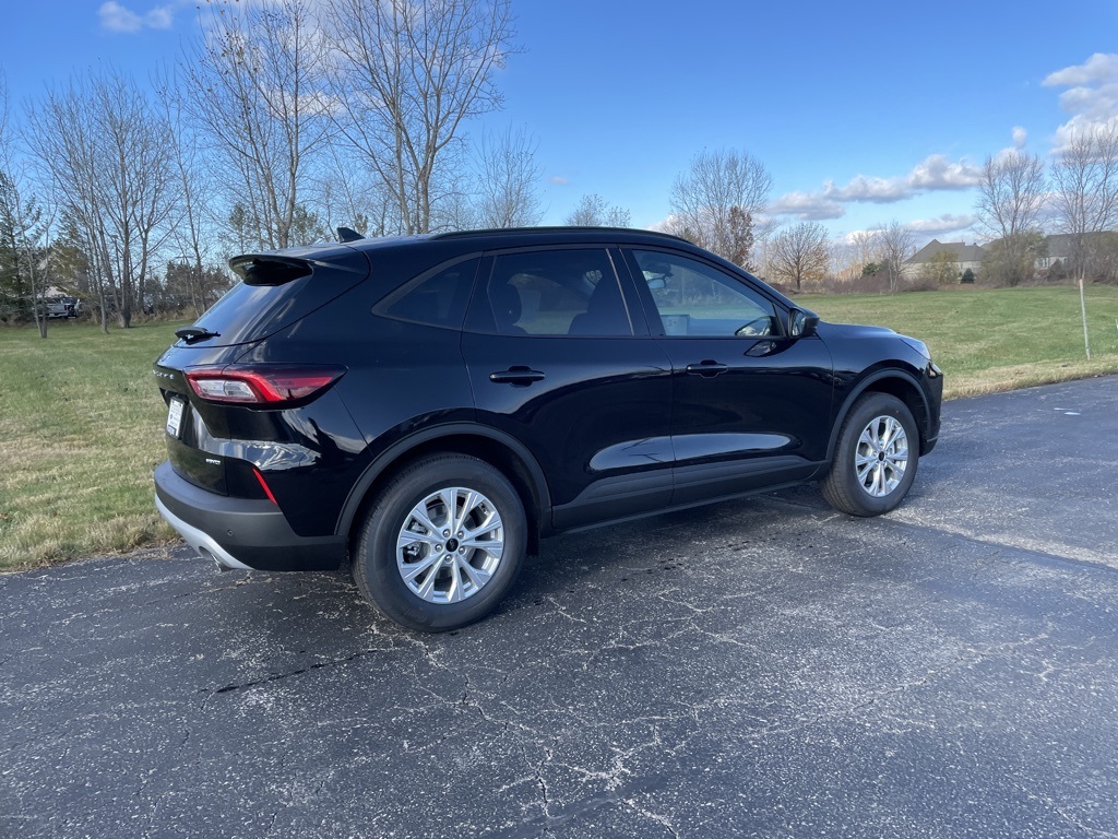 2025 Ford Escape Active photo 6