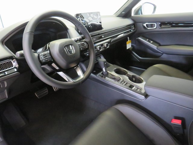 2025 Honda Civic Hatchback Hybrid Sport Touring photo 3