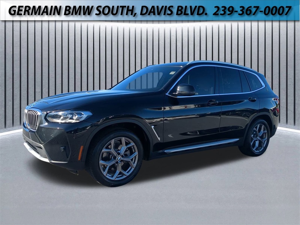 2022 BMW X3 30i's photo