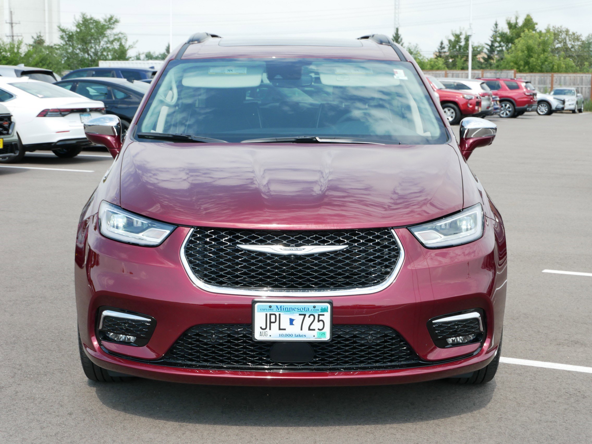 Used 2022 Chrysler Pacifica Limited with VIN 2C4RC3GG1NR203138 for sale in Hopkins, Minnesota