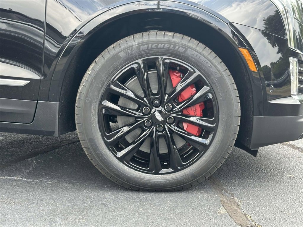 2025 Cadillac XT5 Sport photo 7