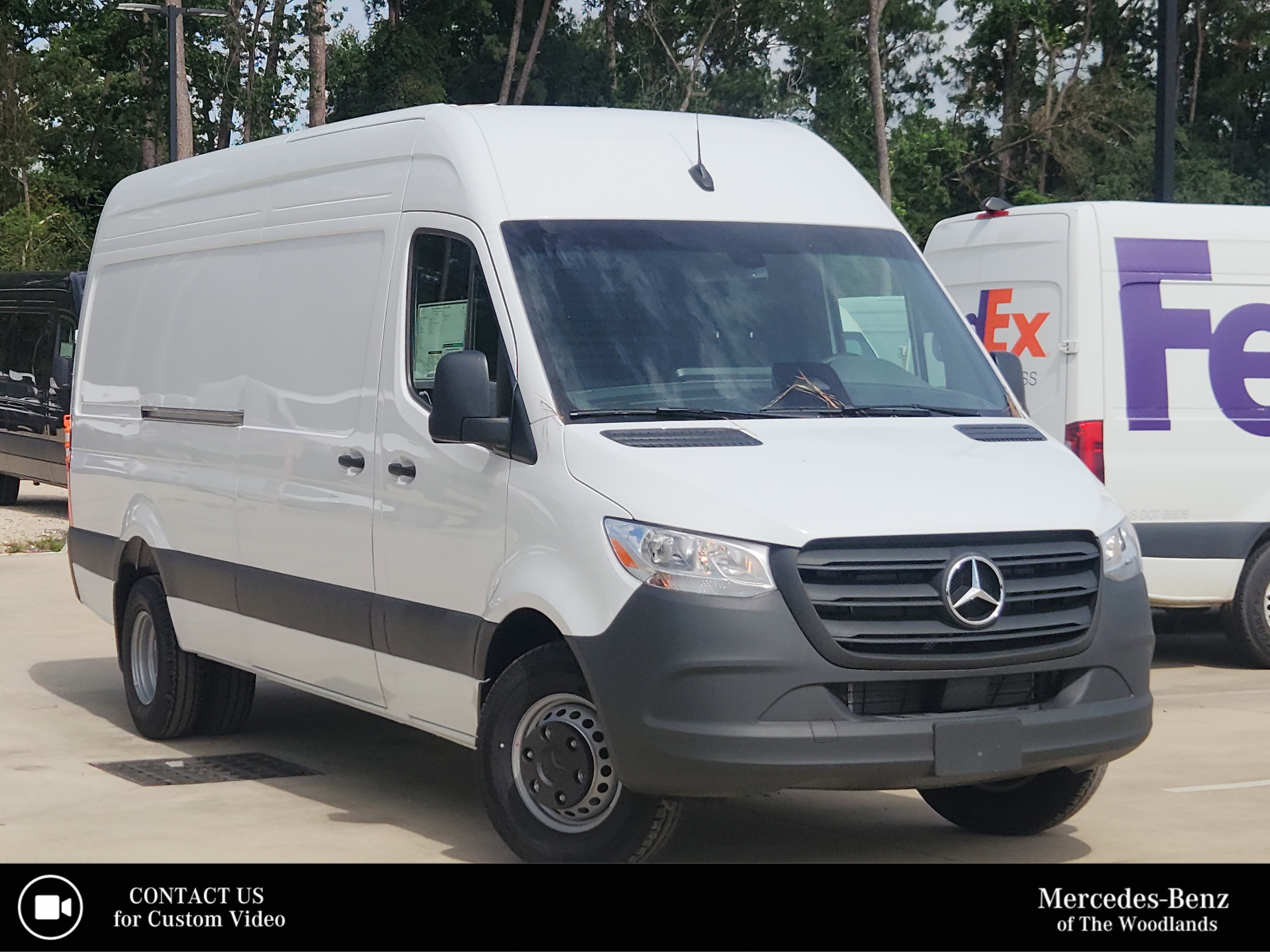 2025 Mercedes-Benz Sprinter Cargo Van Base's photo