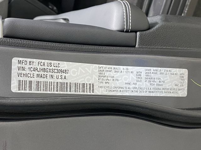 2025 Jeep Grand Cherokee Limited photo 41