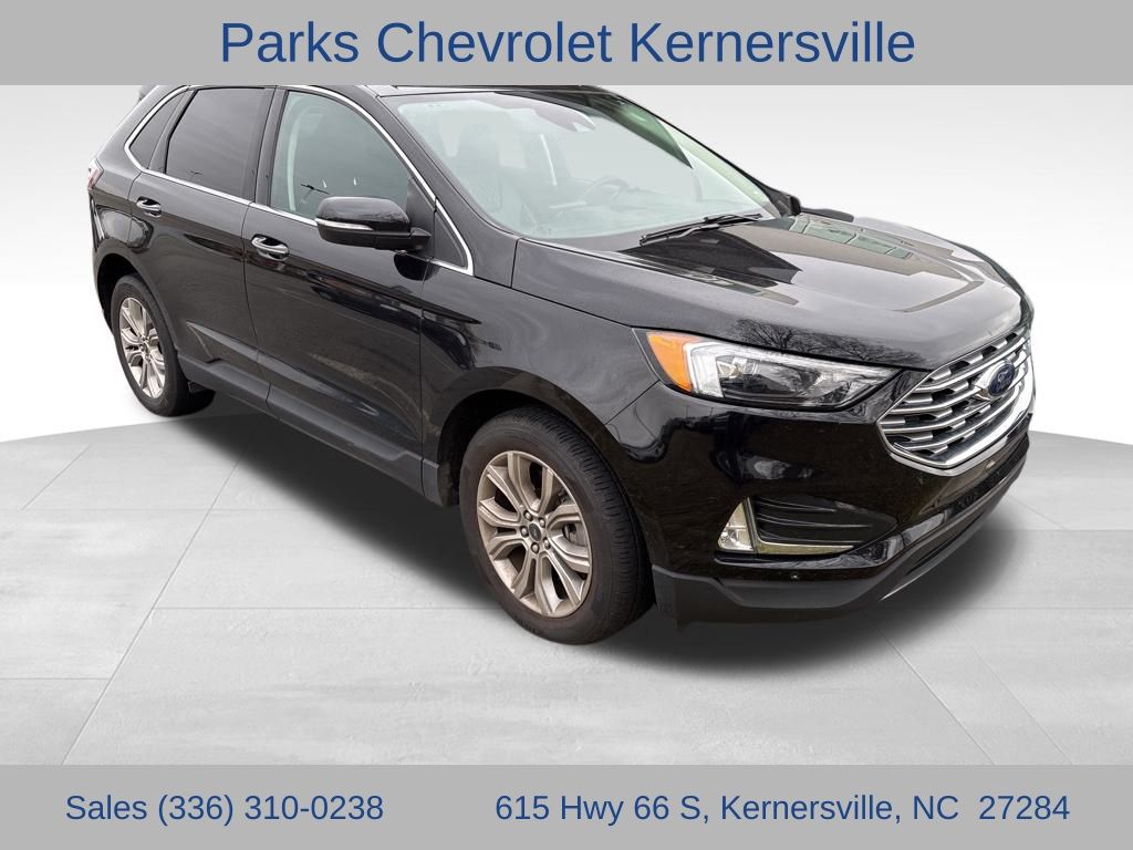 2024 Ford Edge Titanium's photo