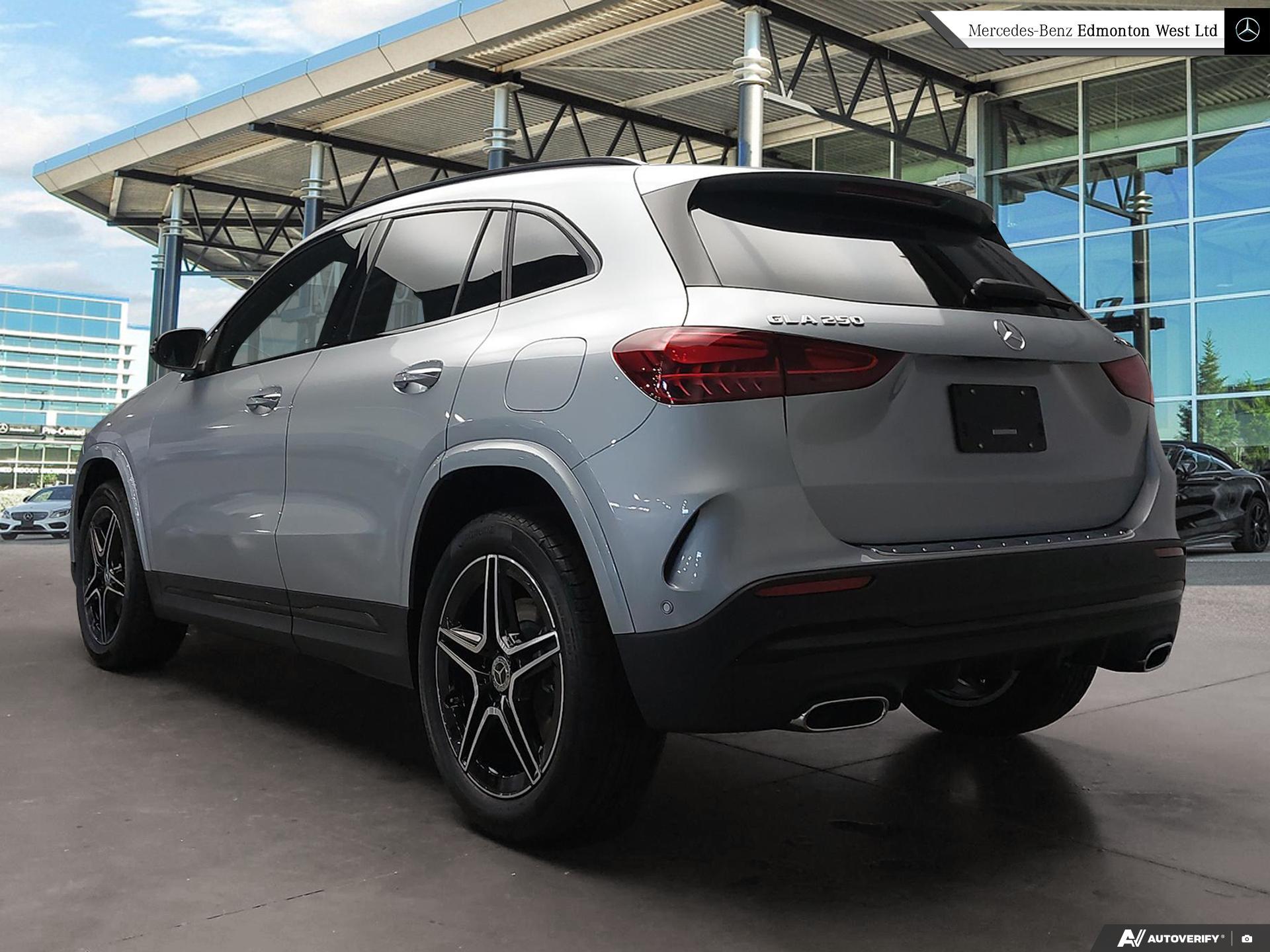 2026 Mercedes Benz GLA 250 4MATIC photo 4