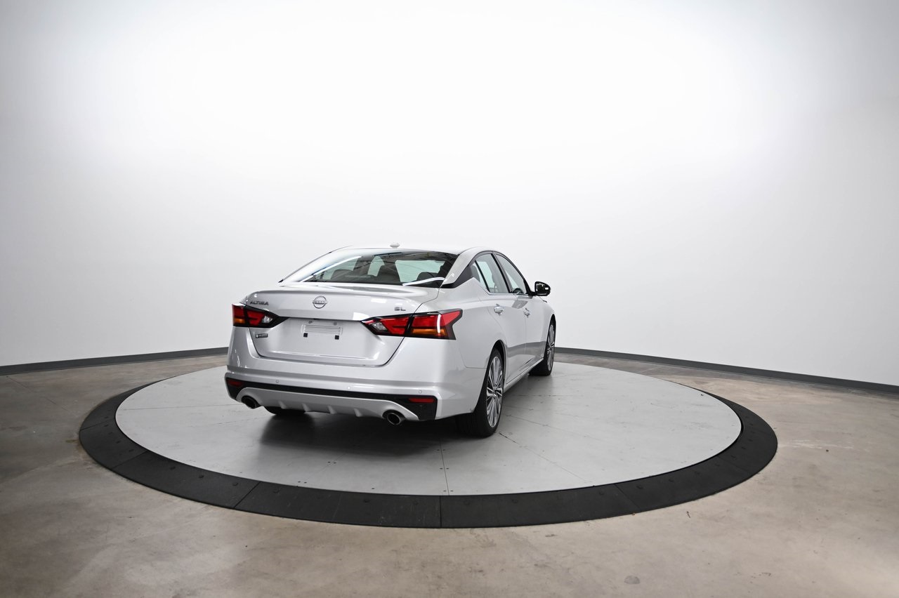2023 Nissan Altima 2.5 SL photo 6