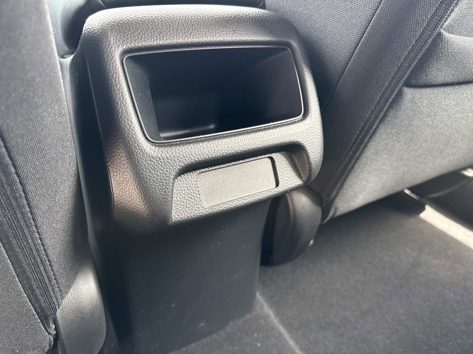 2023 Honda HR-V LX photo 14