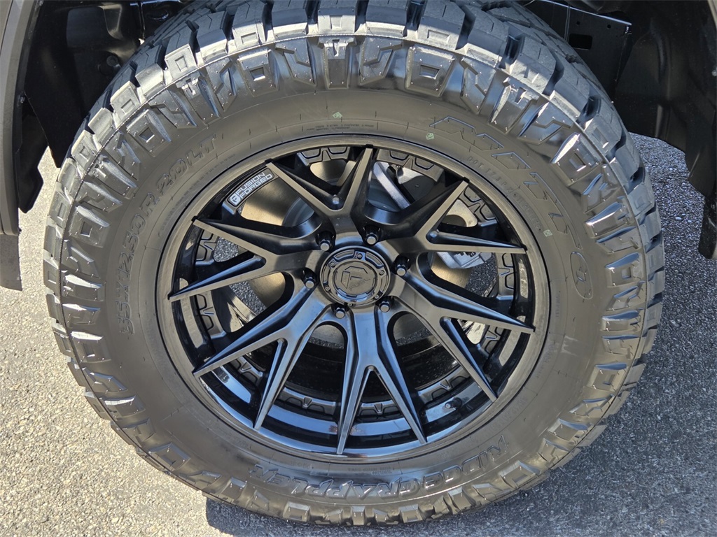 2026 Ram 1500 Laramie photo 5