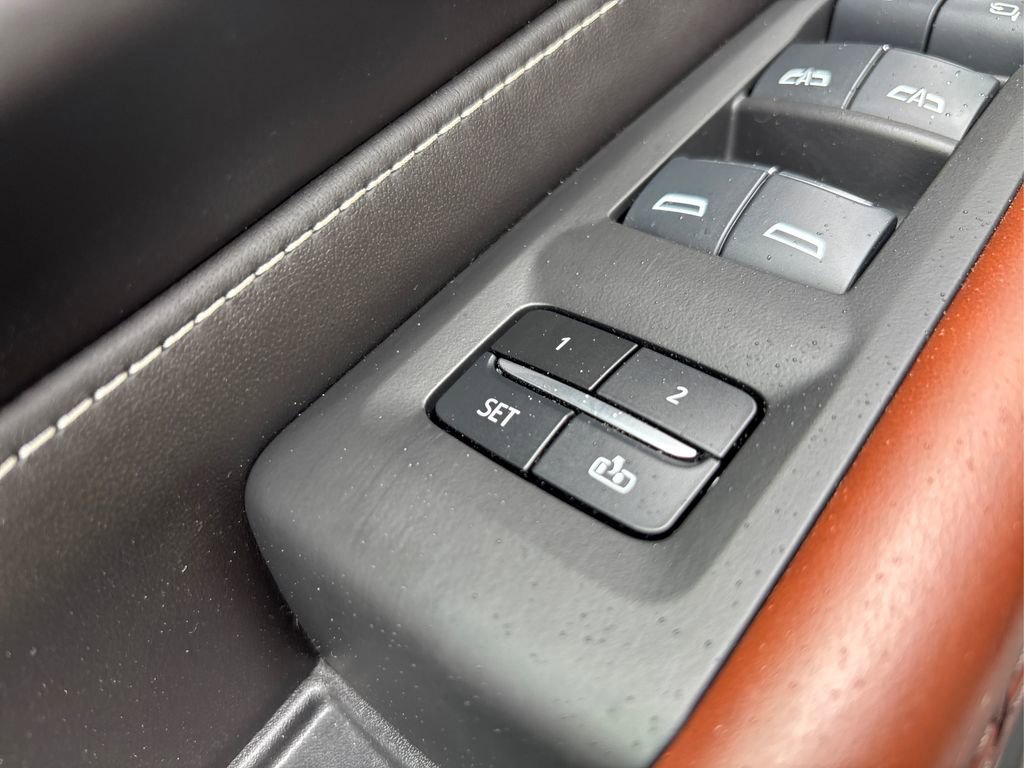 2024 Gmc Yukon Denali Ultimate photo 23
