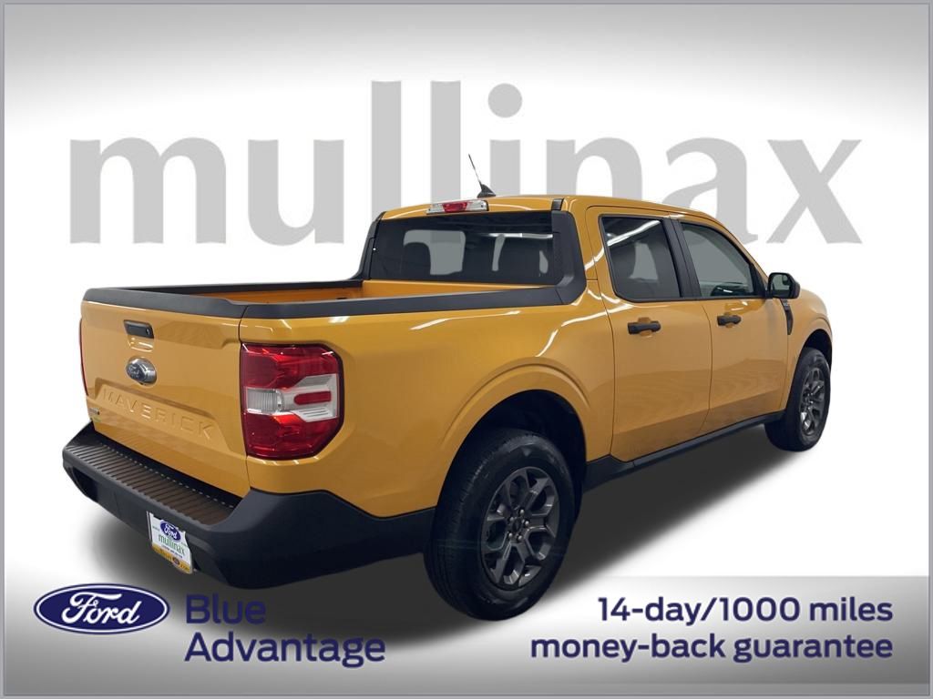 2023 Ford Maverick XLT photo 3