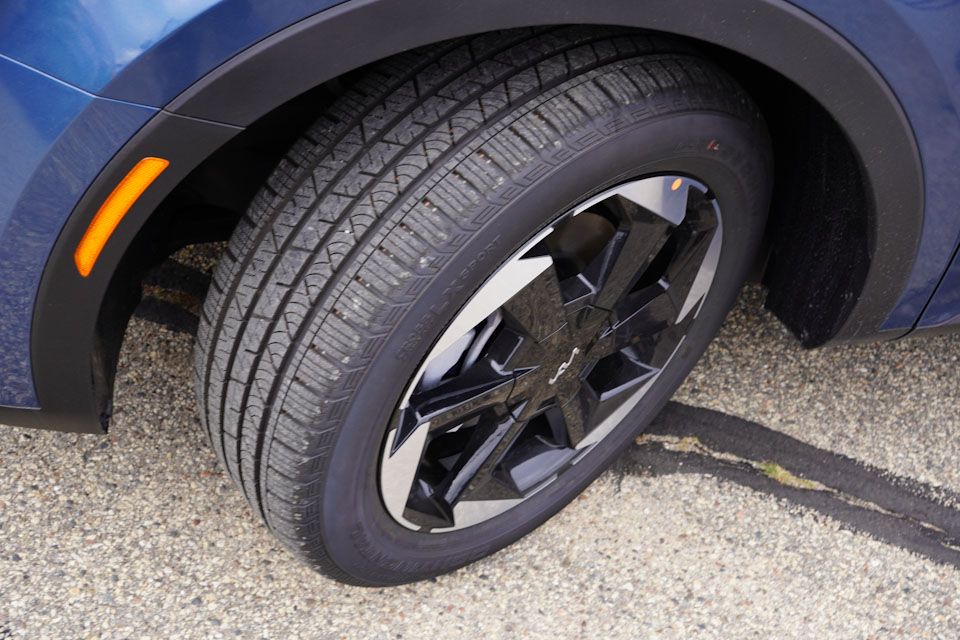 2026 Kia Sorento Hybrid EX photo 4