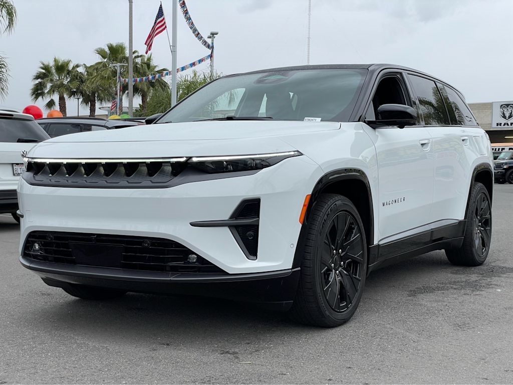 New 2025 Bright White Clear-Coat Exterior Paint Jeep Launch Edition image 1