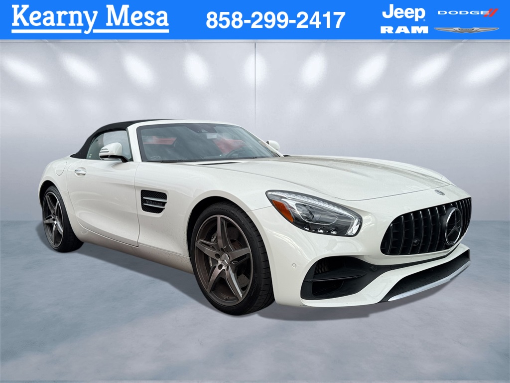 2018 Mercedes-Benz AMG GT Roadster Base's photo