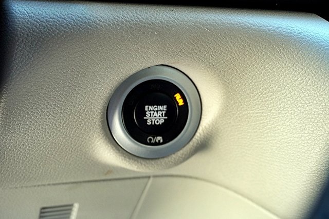 Used 2022 White Chrysler LX image 30