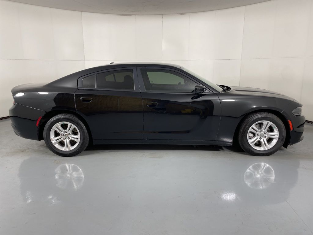 2022 Dodge Charger SXT photo 5