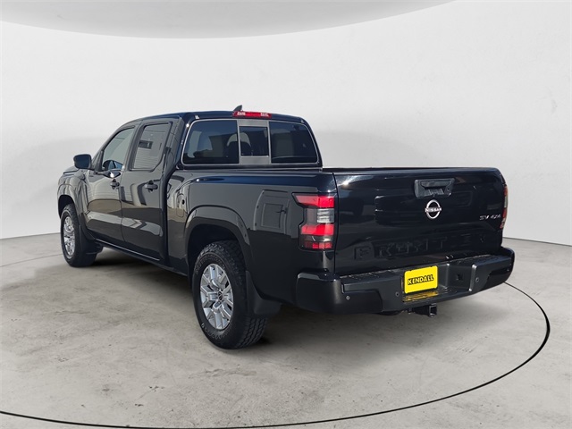 2022 Nissan Frontier SV photo 3