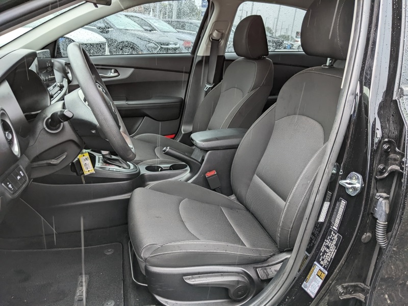 2021 Kia Forte LXS photo 9