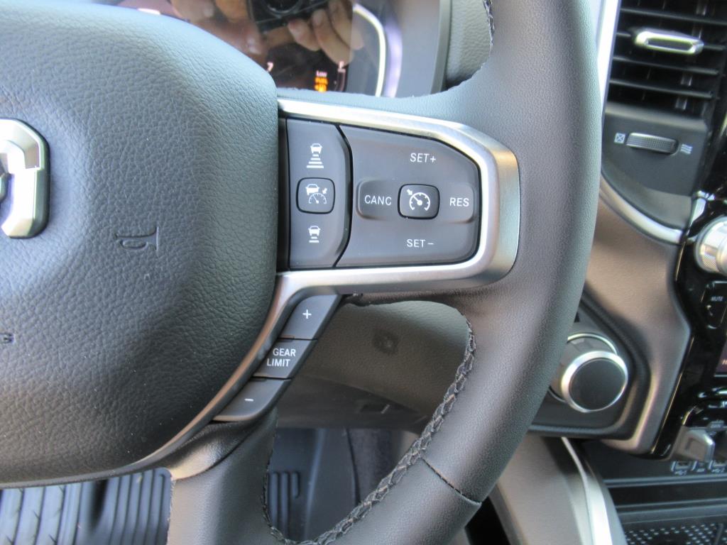 2025 Ram 1500 Big Horn Lone Star photo 18