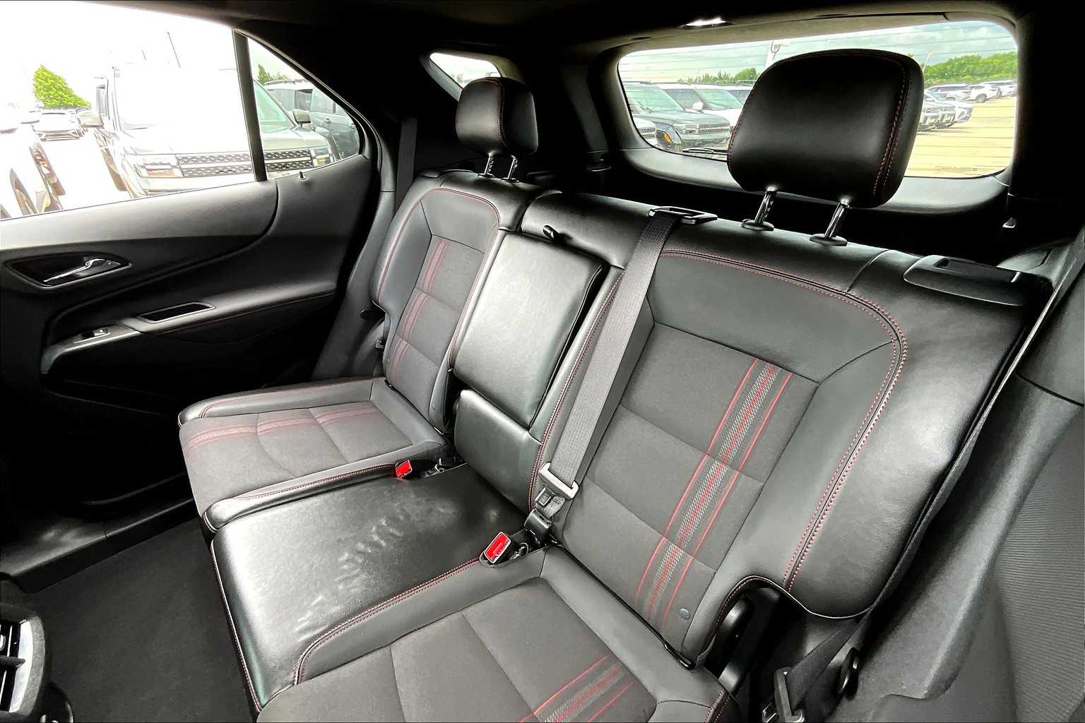 2022 Chevrolet Equinox RS photo 35
