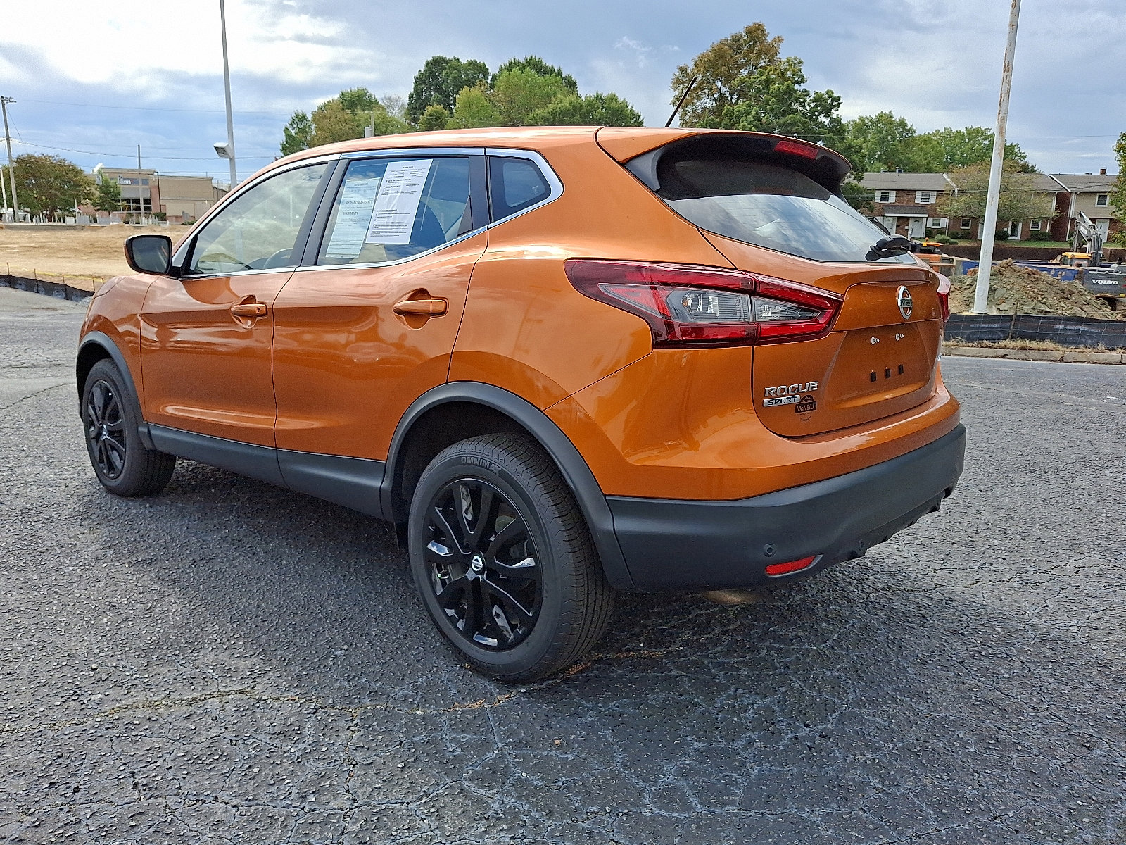 2022 Nissan Rogue Sport S photo 4
