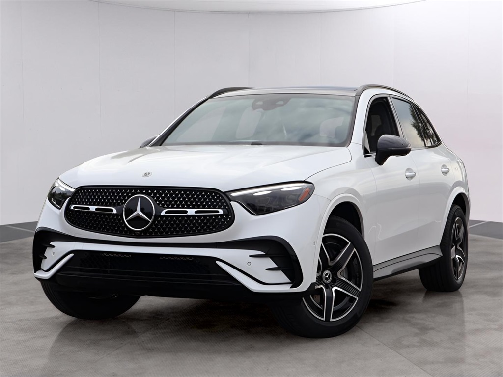 2026 Mercedes-Benz GLC Base's photo