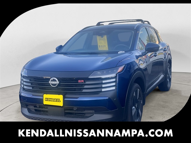 2025 Nissan Kicks SR AWD's photo