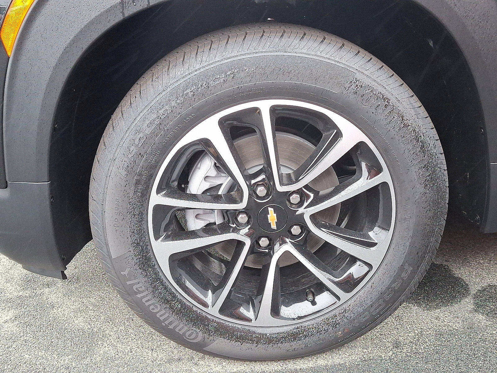 2026 Chevrolet Trailblazer LT photo 2