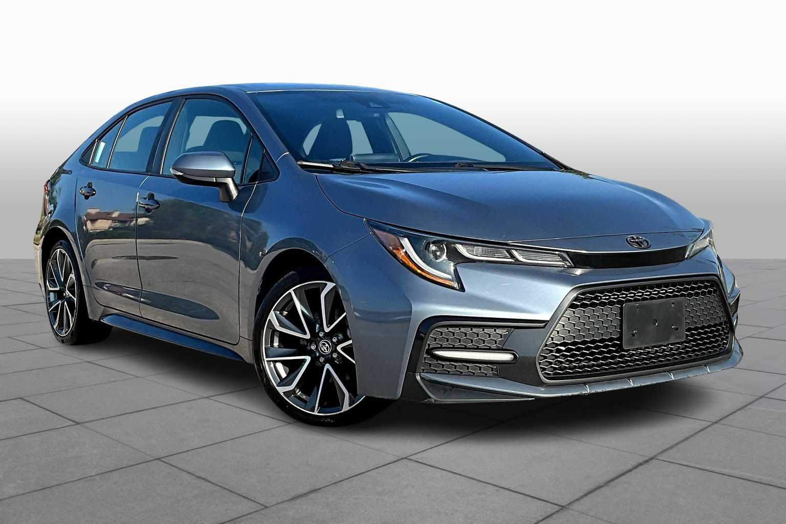 2022 Toyota Corolla SE photo 2