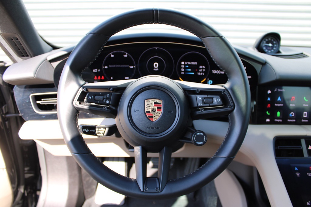 2024 Porsche Taycan S photo 21