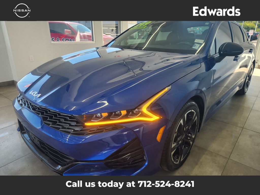 2024 Kia K5 GT-Line photo 4