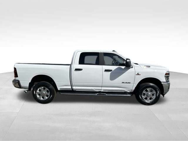 2025 Ram 2500 Big Horn photo 7