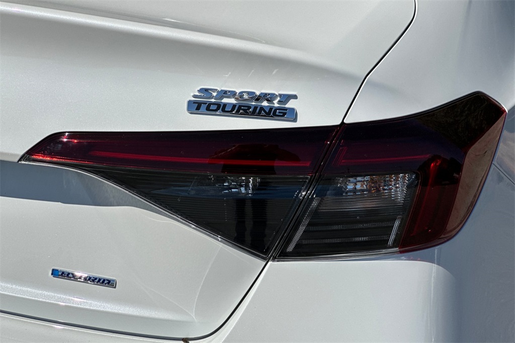 2025 Honda Civic Sport Touring photo 27