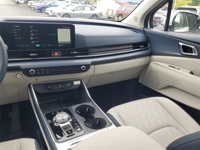 2026 Kia Carnival EX photo 12