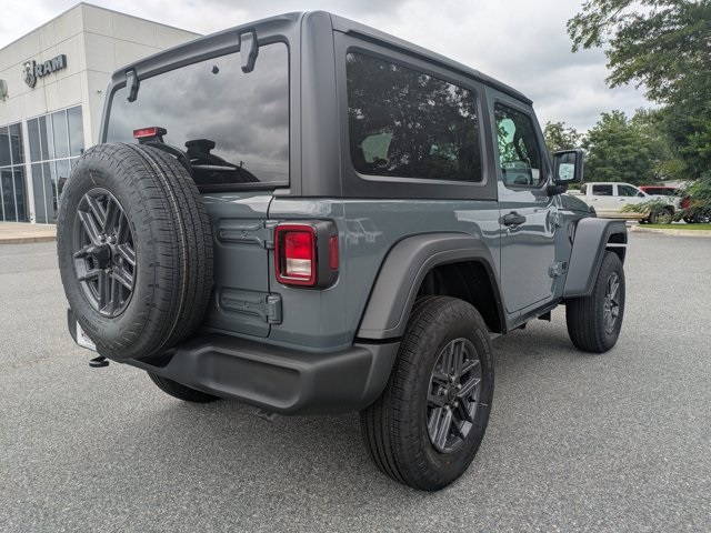 2025 Jeep Wrangler Sport S photo 4