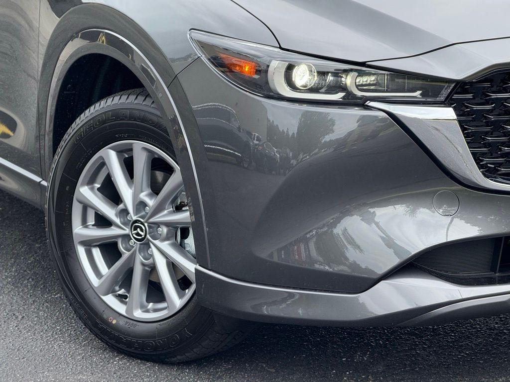 2025 Mazda CX-5 2.5 S Preferred photo 4