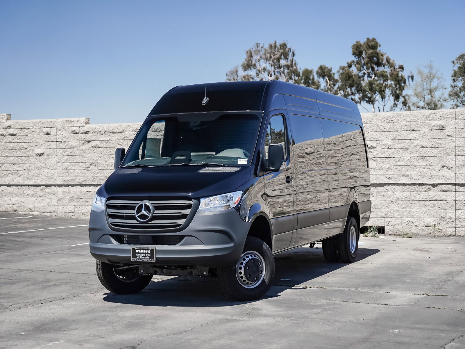 2025 Mercedes-Benz Sprinter Cargo Van Base's photo