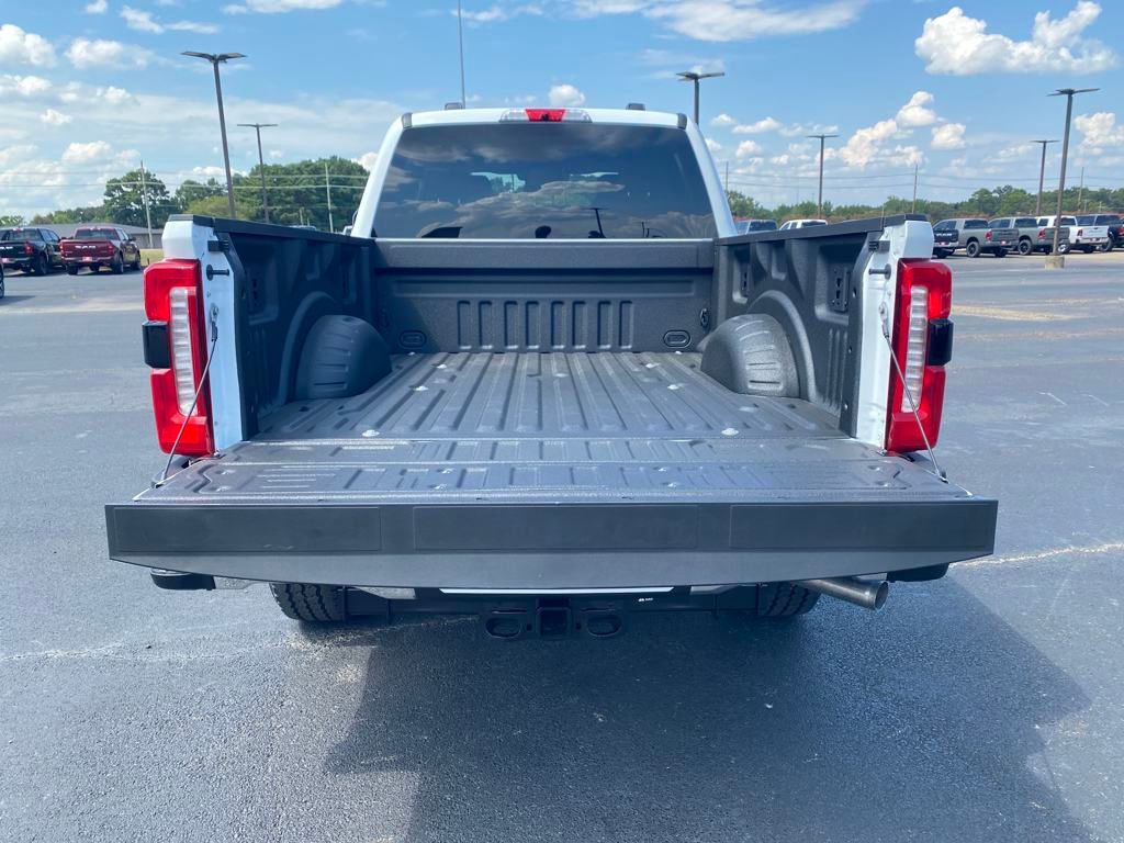 2025 Ford F-250 Lariat photo 34