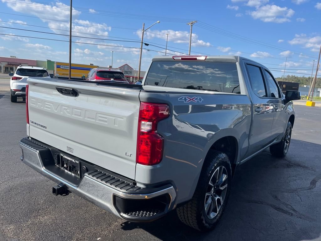 2023 Chevrolet Silverado 1500 LT photo 4