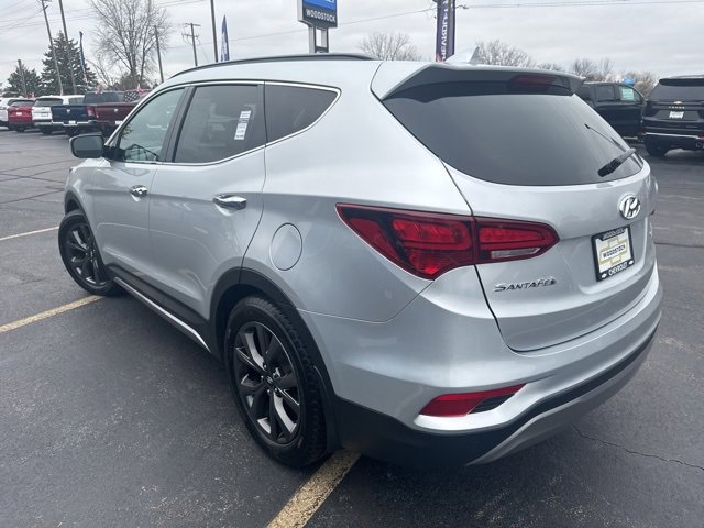 2017 Hyundai Santa Fe Sport 2.0T Ultimate photo 3