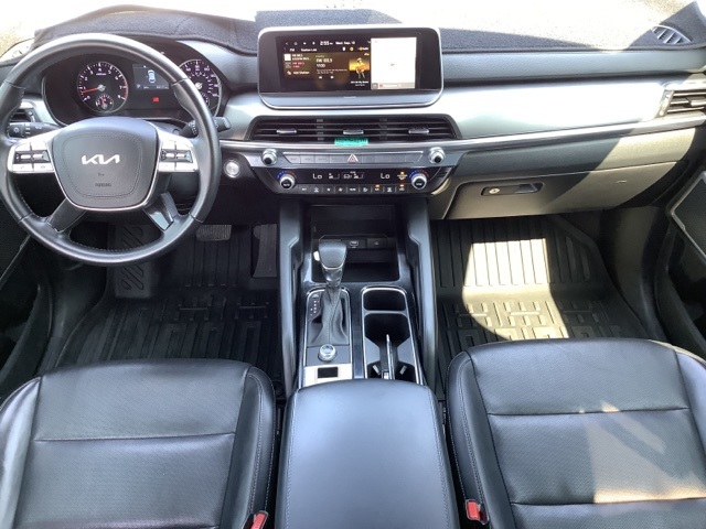 2022 Kia Telluride LX photo 16